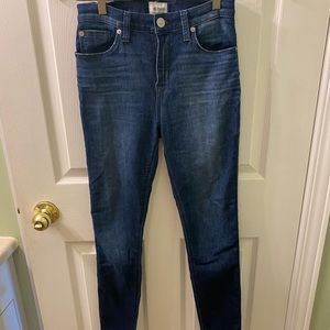 Hudson Skinny Jeans Size 26